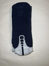 Nike Elite Versatility Crew Basketball Socks - BLACK /White - SMALL (BOYS 4-6)