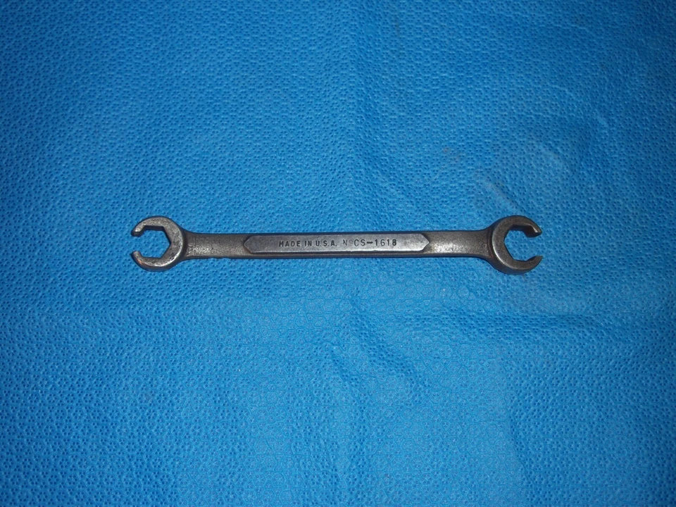 Vintage Owatonna Tool Co. CS-1618  1/2"-9/16" Flare Nut Wrench USA - Image 3 of 4
