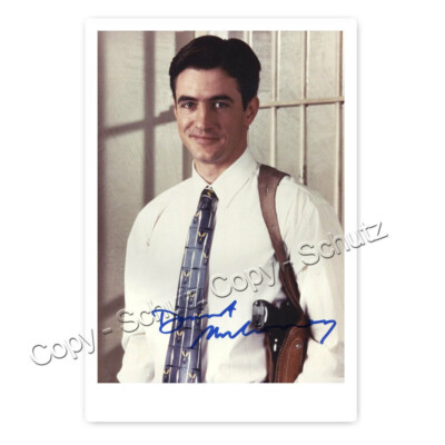 Dermot Mulroney / Dr. Wallace in Pure Genius - Autogrammfotokarte [K3]
