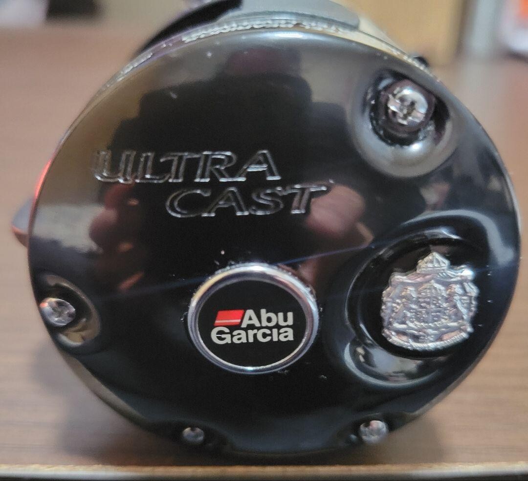 Abu Garcia Ambassadeur UC 4601C Dual2 Deal 2 Black Left Abu Garcia Ambassadeur UC 4601C Dual2 Deal 2 Black Left