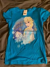 NWT New With Tags Frozen Disney Elsa Snow Queen Shirt