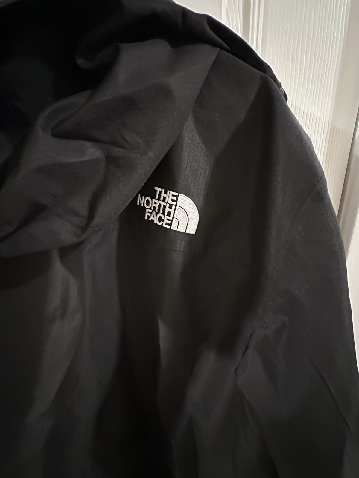 Northface Packable Jacket  Size Large - image 6