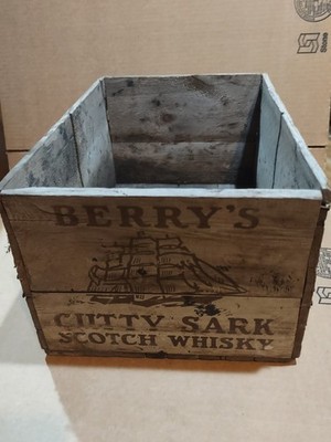 Vtg rustic Wooden Crate for Berry Bros. & Rudd Ltd., Cutty Sark Whisky, Scotland