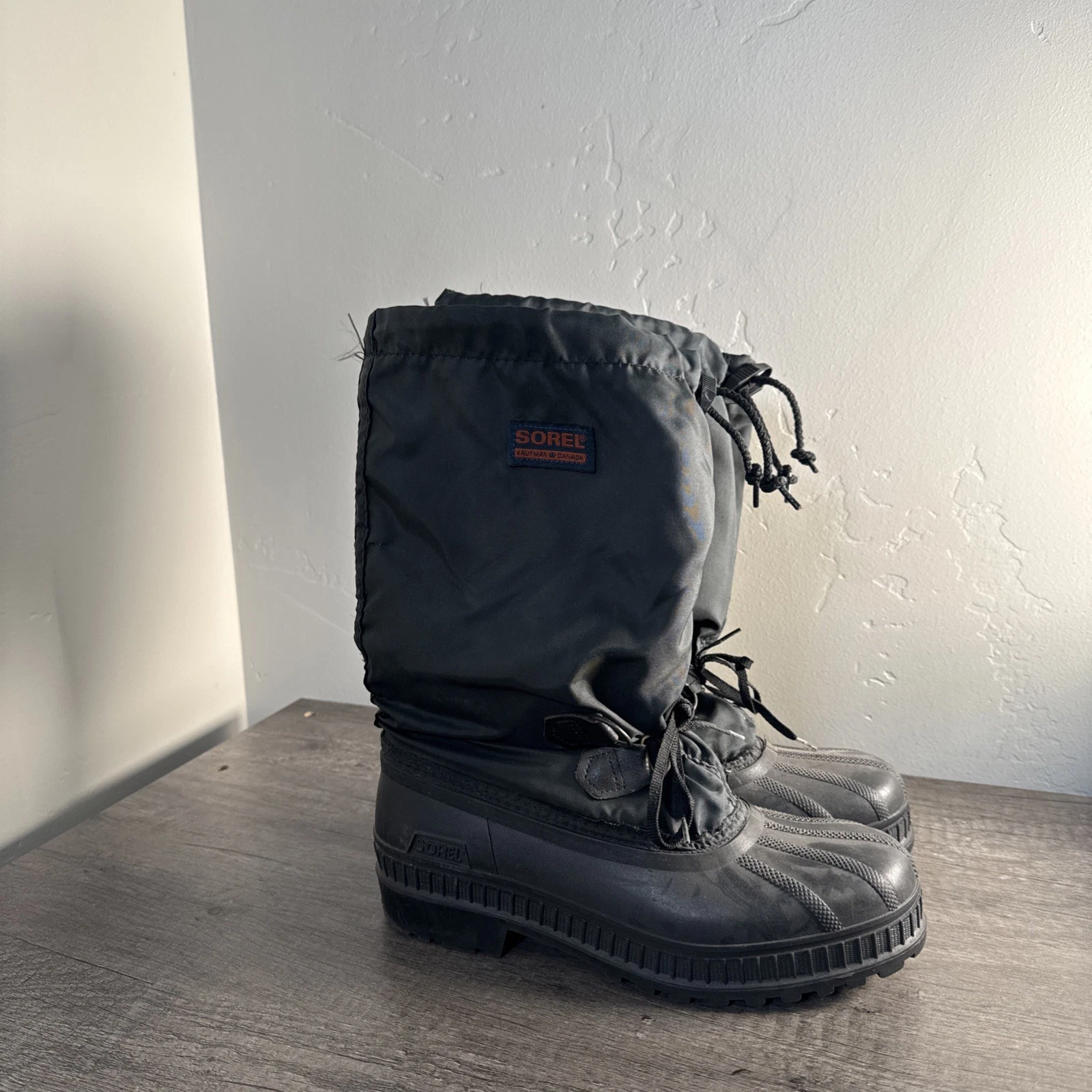 Sorel NM1023-010 Waterproof Warm Insulated Winter Boots Black Womens Size 6