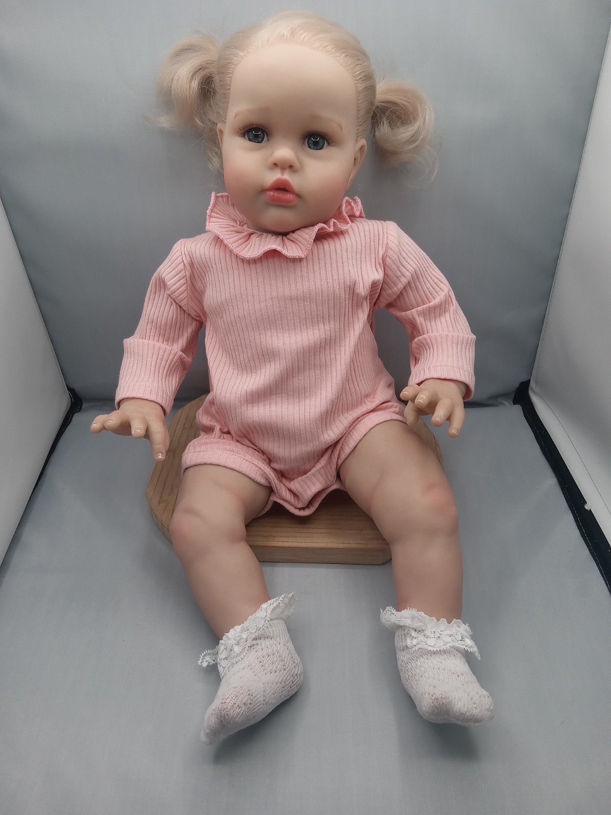 Irina Kaplanskaya ELLIE Realistic Lifelike Reborn Baby Girl Doll Cloth Body Read