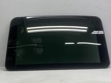 2007-2013 MERCEDES S550 W221 SUNROOF MOON ROOF WINDOW GLASS OEM LOT628