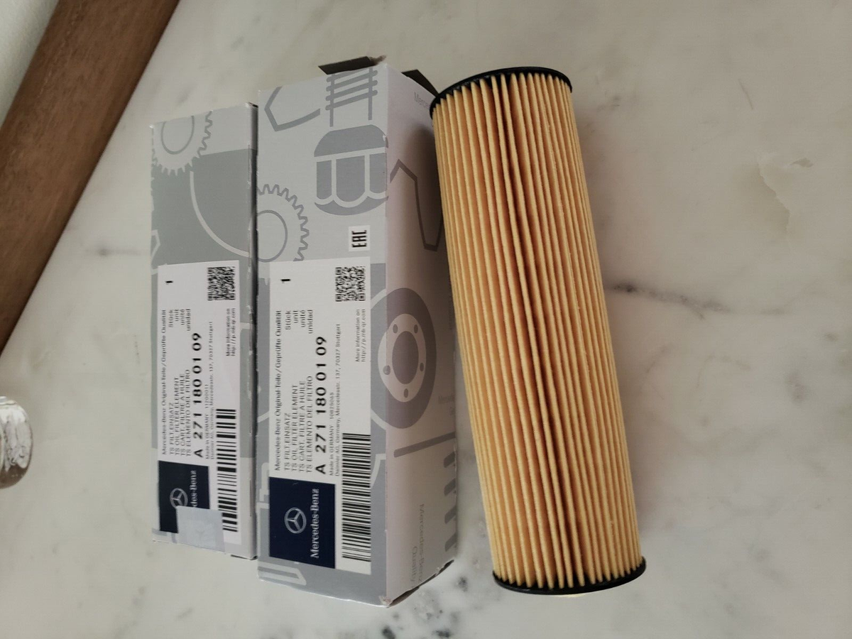 NEW GENUINE A2711800109 Genuine MERCEDES-BENZ Engine Oil Filter (2