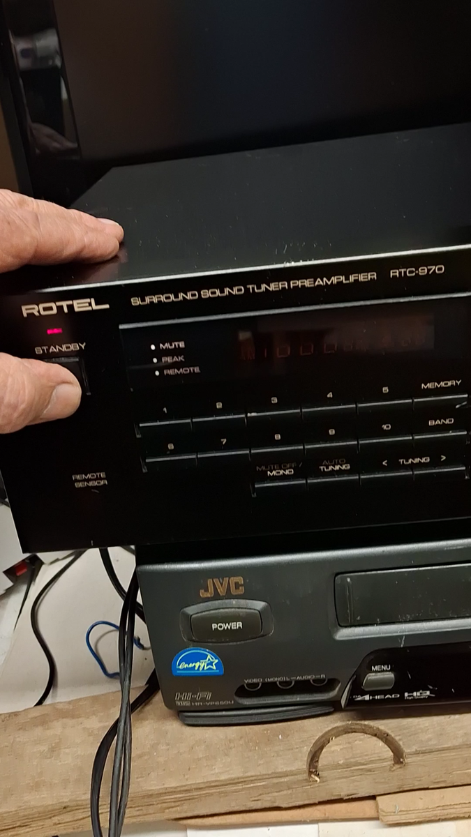 希少!! ROTEL AM/FMチューナー RT-726 音出しOK 現状品 希少!! ROTEL