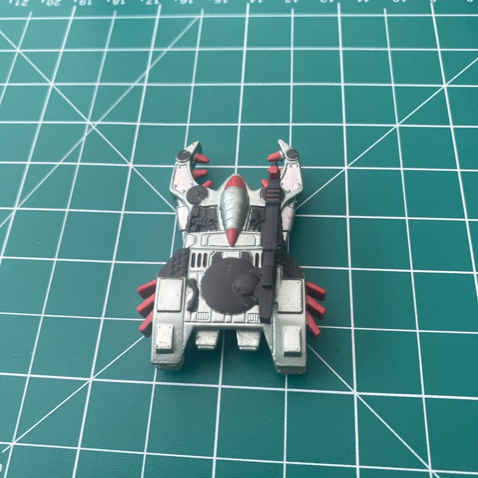 Small Micro Machine Plastic Galaxy Voyagers Dystressian Pursuit Vehical - Image 4 of 4