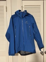 Arcteryx Theta AR Jacket Men MEDIUM Goretex Pro Arcteryx beta blue SV