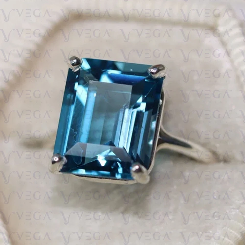 5.00Carat Emerald Cut Natural Topaz Solitaire Wedding Ring 950PT Platinum Plated - Image 3 of 4