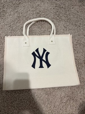 Brand New New York Yankees Beach Tote Bag SGA 8/24/25 Bermuda Tourism