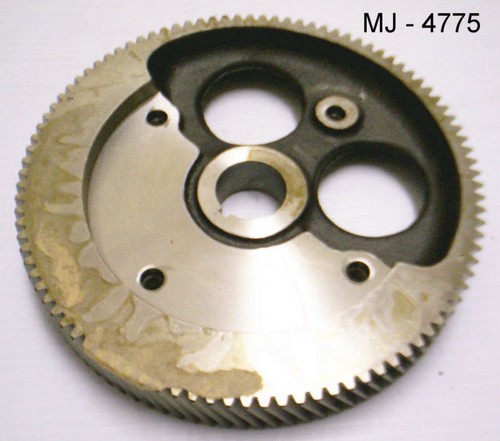 MTU Detroit Diesel Inc. - Helical Gear - P/N: 5135325 (NOS) - Picture 4 of 7