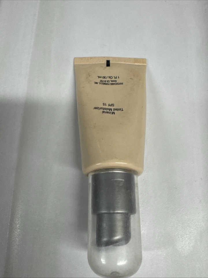 Physicians Formula Mineral Wear Talc Free Tinted Moisturizer IVORY To FAIR. Rare - Image 2 of 2