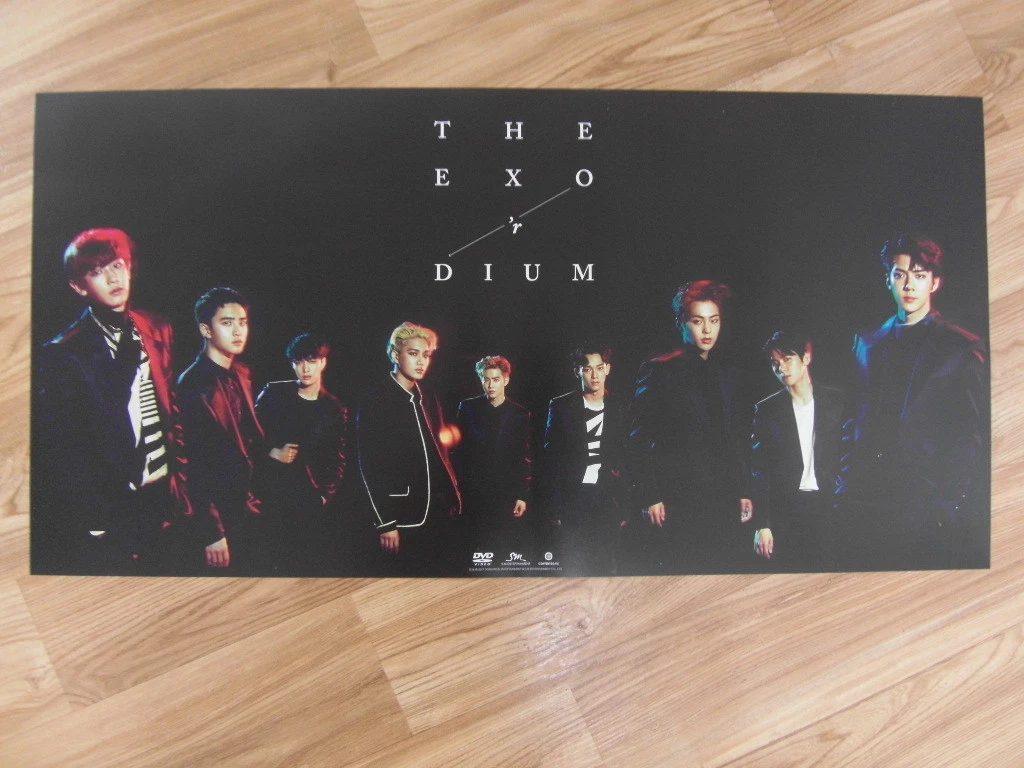 EXO ポスター EXO、13年前と変わらぬビジュアル…メンバー6人の姿収めたファンミ