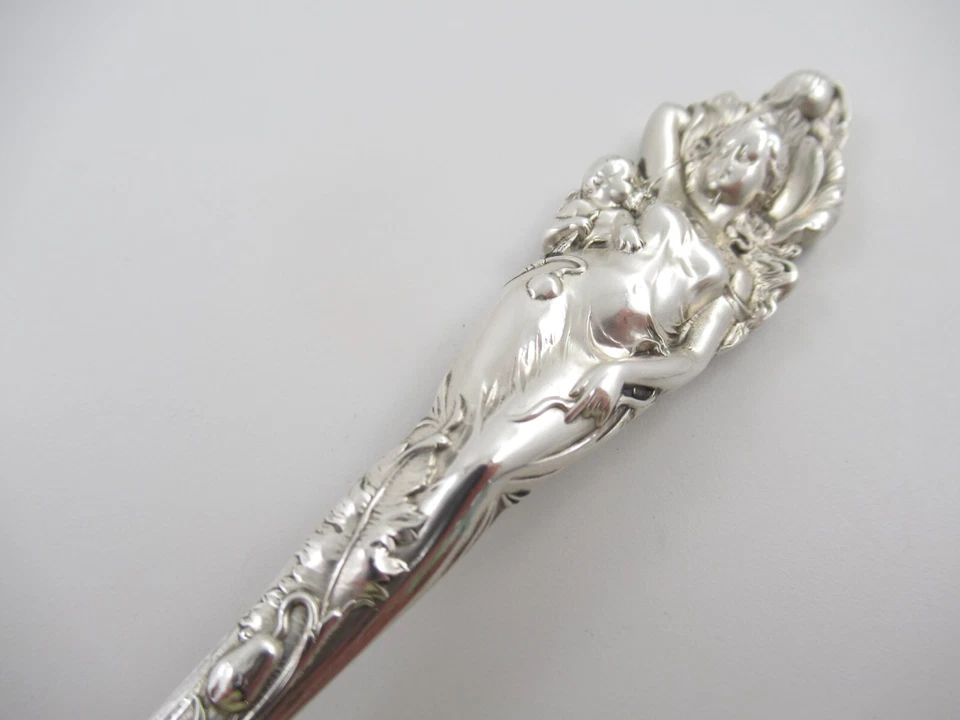 Tenedor de almuerzo desarmado Reed & Barton Love cubiertos de plata de ley 7" Foto 3 de 4