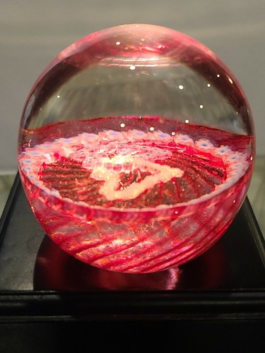 Caithness Scotland Luckenbooth (R31556) - Vintage Paperweight - Entwined Hearts - Picture 4 of 8