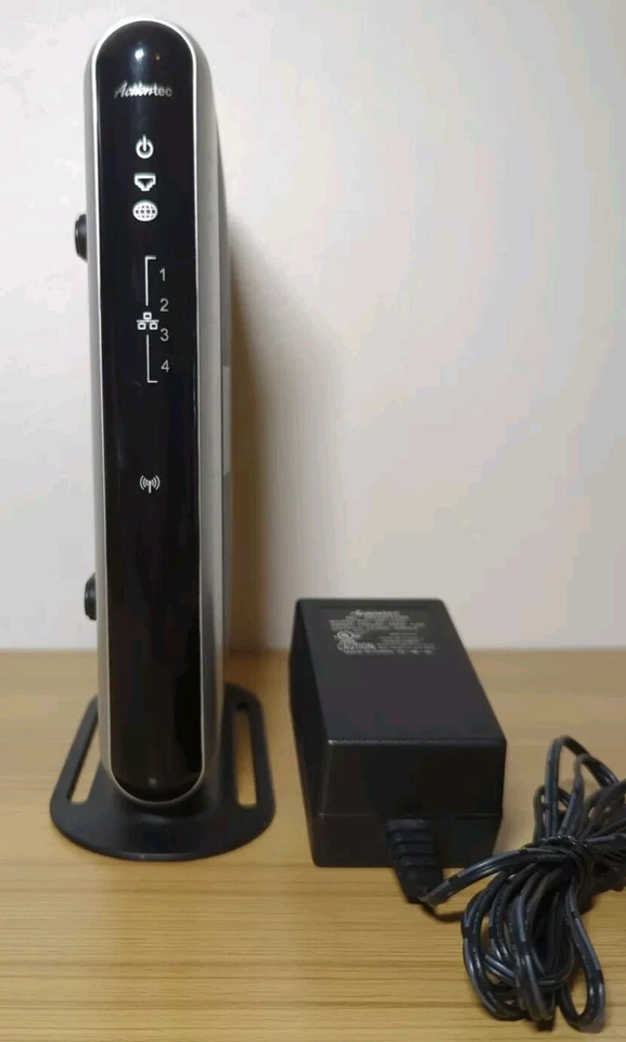 Actiontec GT724WGR 54 Mbps 4-Port 10/100 Wireless G Router (GS583AD3B01) - Image 2 of 4