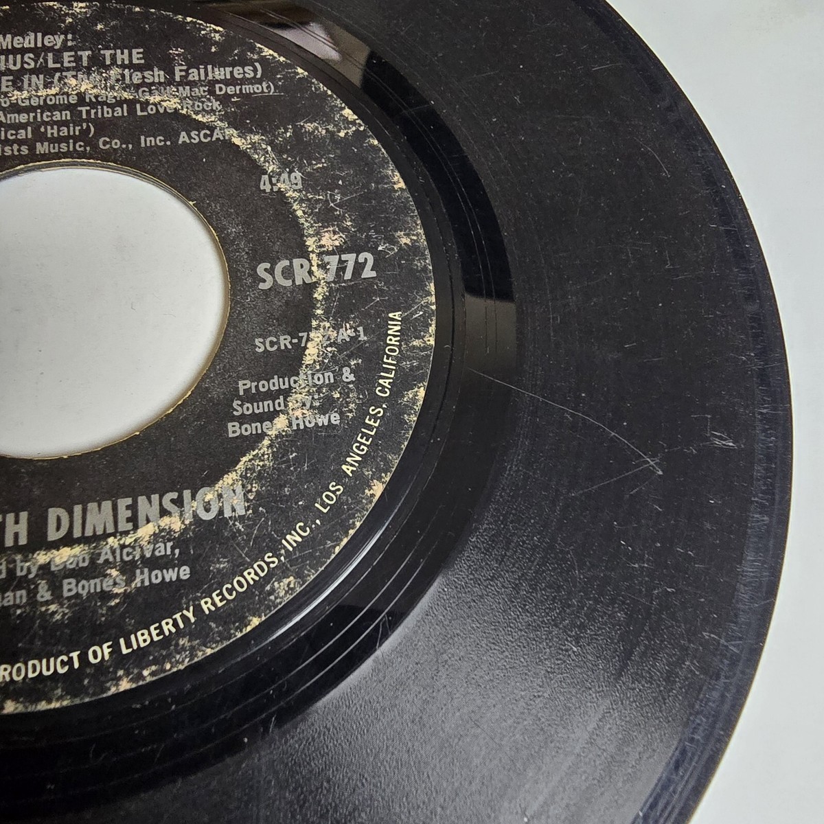 The 5th Dimension Aquarius / Let the Sunshine In 7'' 45 RPM Soul
