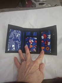 Avon Super Mario Bros. Lenticular Hologram Wallet Nintendo NES Trifold 1990's