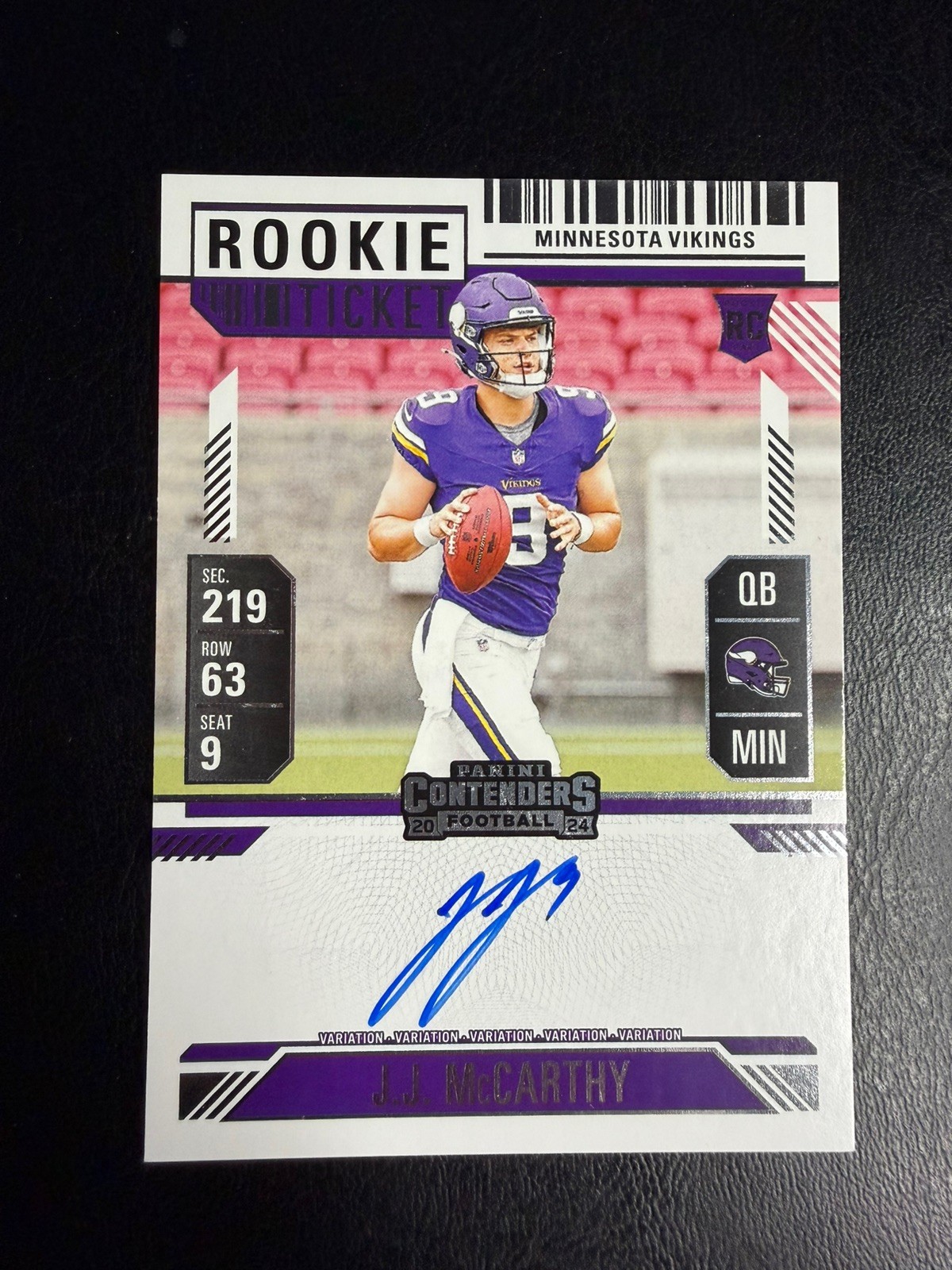 2024 Panini Contenders #101 JJ J.J. McCarthy RC Ticket Variation Auto Vikings