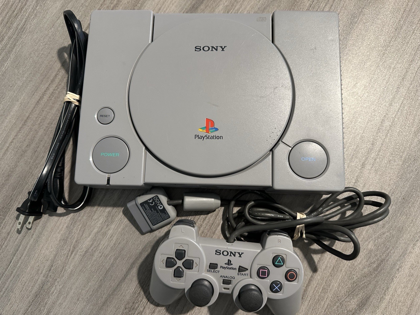Sony PS1 Gray Home Console SCPH-7001 Retro Gaming System