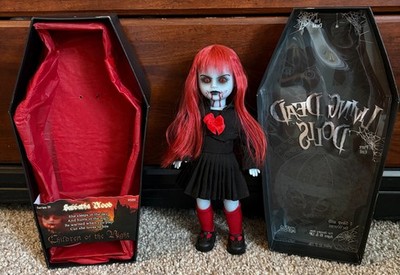 Living Dead Dolls series 19 Sabbatha Blood - Used - Great condition/Curio kept