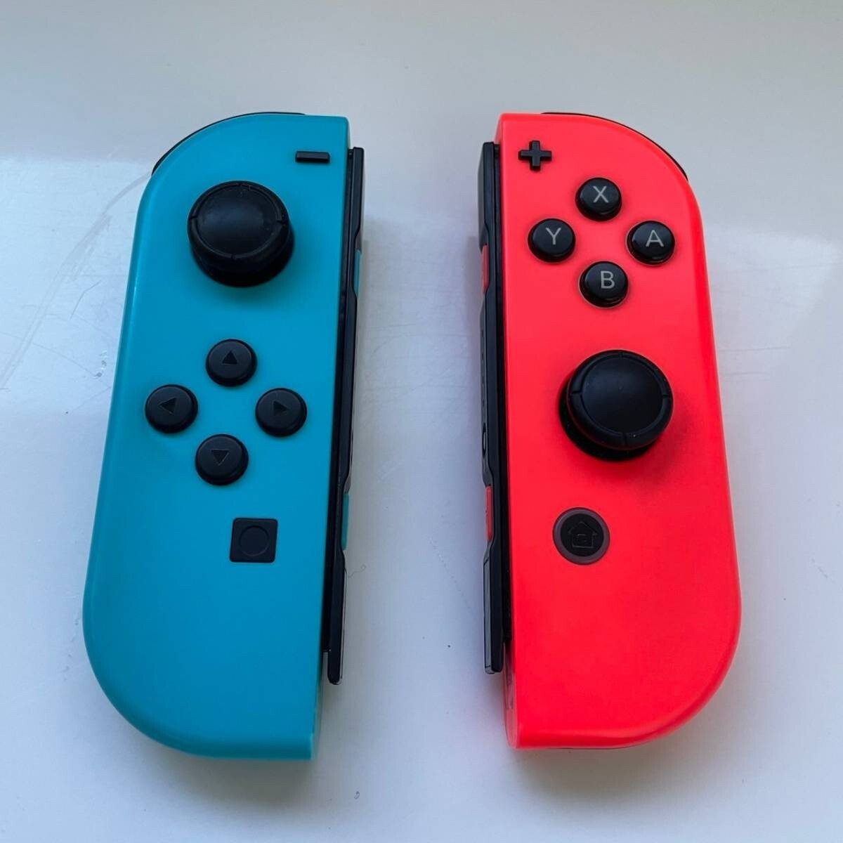 Nintendo Switch Console Neon Blue Red HAC-001 BOX Joy-Con