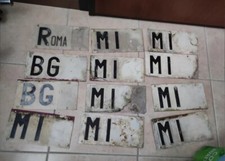 Grande lotto 12 targhe auto vintage