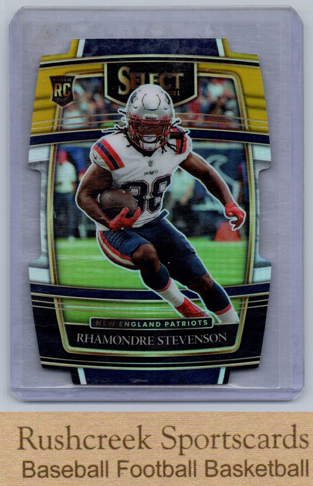 2021 Panini Select #75 Rhamondre Stevenson Black & Gold Prizm Die Cut Rookie RC