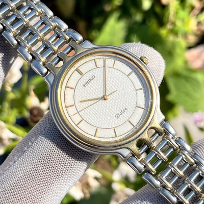 Vintage SEIKO Dolce 5E31-5A40 付属完備 Vintage Seiko Dolce Glitter Dial Sapphire Japan Made Men Quartz