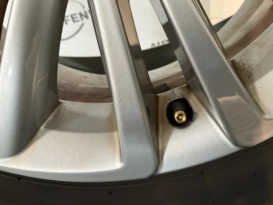 Sommer Kompletträder 205/55R16 z.B. passend für Citroen C4 - Bild 4 von 4