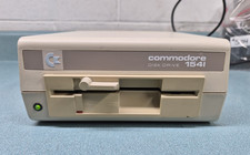 Vintage Commodore 1541 single drive floppy disk POWERS ON. FOR PARTS