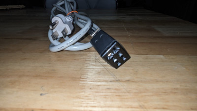 FT-101 ZD and Z AC-Power Cord, 6 Pins Connector
