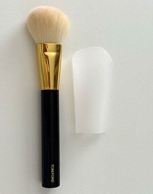 Tom Ford Puderpinsel/ CHEEK BRUSH #06. Ohne box