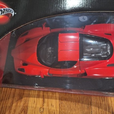 2002 Hot Wheels Enzo Ferrari Red 100% 1:18 Scale Diecast Model NEW
