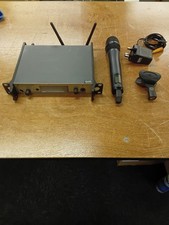 Sennheiser EW300 G3 Handheld Microphone Kit