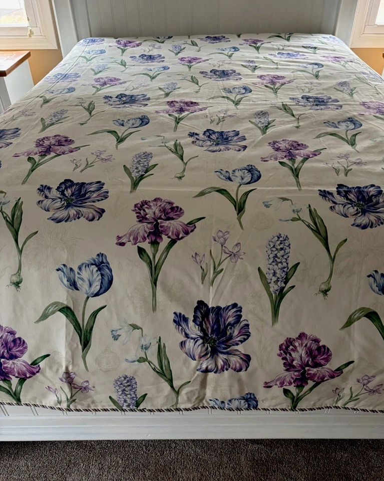Vtg Eastern Accents Original Design 5 Piece Bed Set Purple Floral Cottage Core - Image 3 of 4