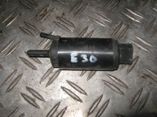 BMW E30, Wischwasserpumpe