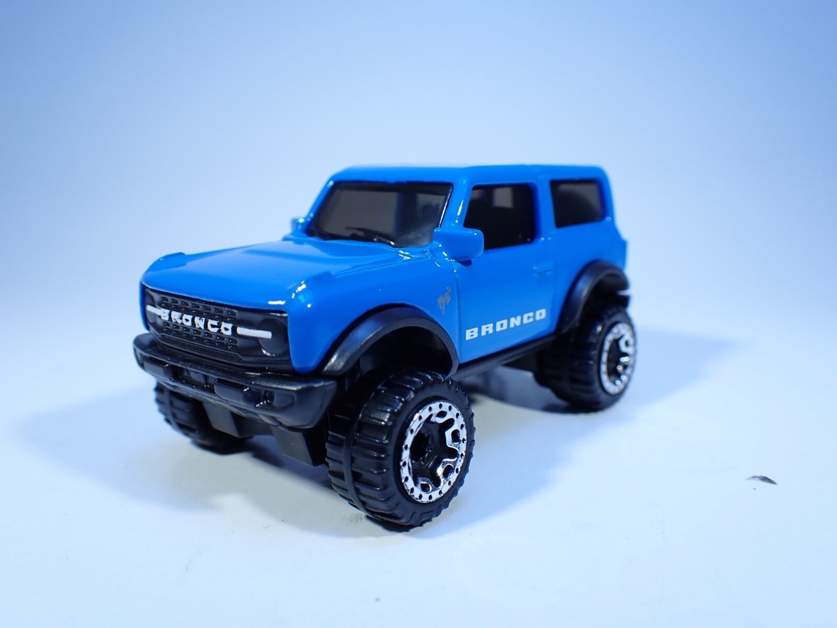 keychain '21 BRONCO 2021 blue Ford Bronco truck key chain
