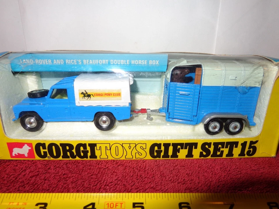 VINTAGE CORGI TOYS GIFT SET 15 NEW IN BOX LAND ROVER +HORSE TRAILER PLAYCRAFT B1 - Image 3 of 4