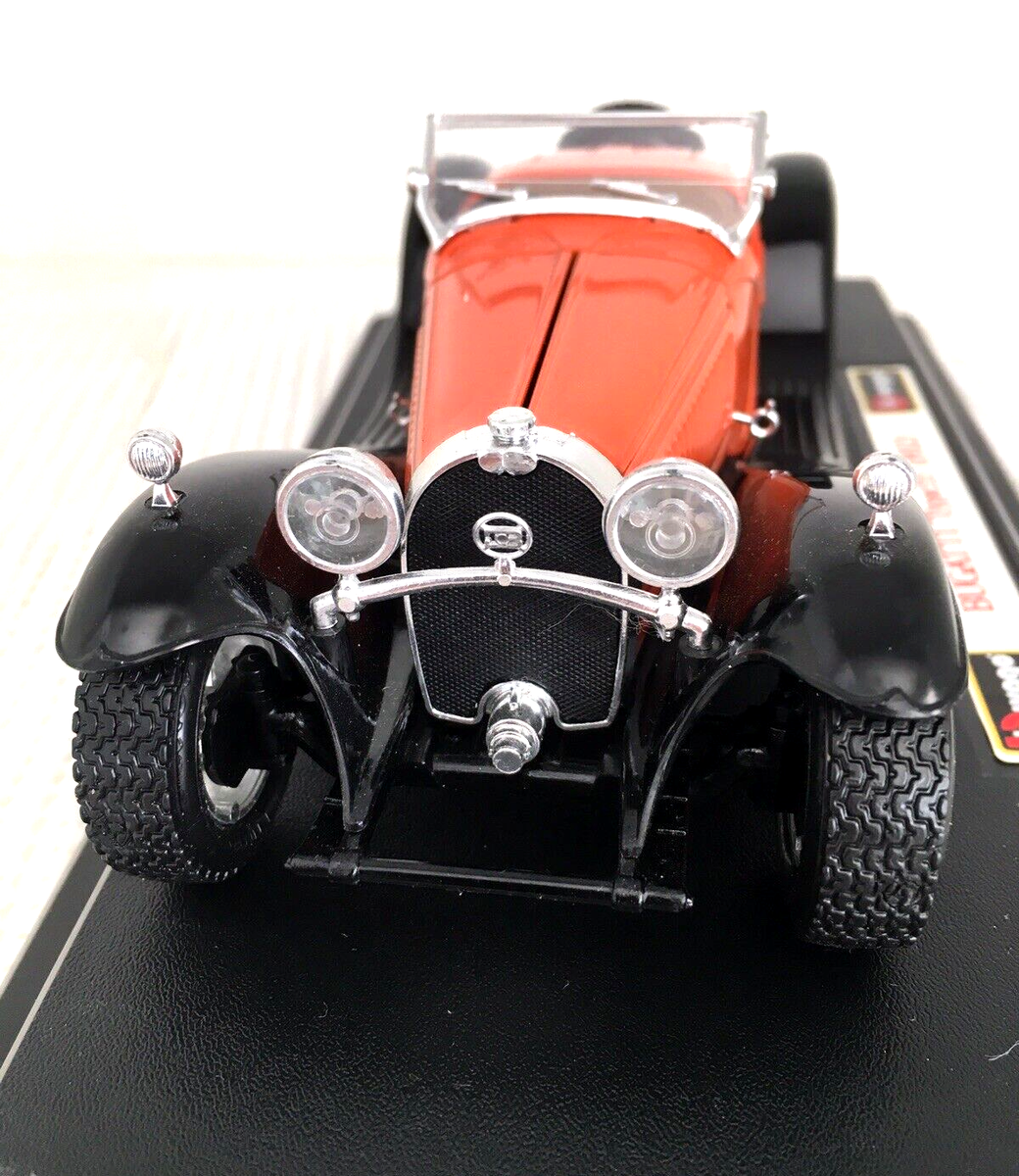 Bburago Diecast 1:24 1932 Bugatti Type 55 Convertible Car With