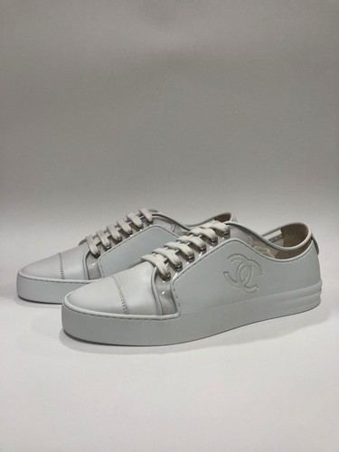chanel white sneaker