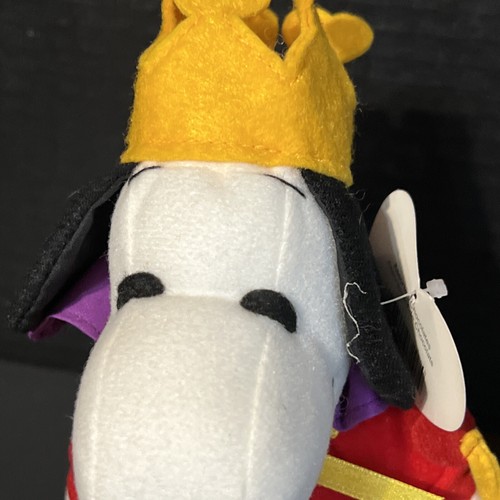 Whitman's Peanuts Snoopy Valentines Plush King 7". - Picture 2 of 7