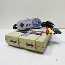 Super Nintendo Entertainment System SNES SNS-001 Console Bundle - Gray