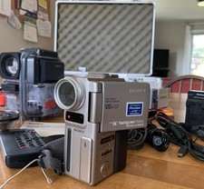   Sony Handycam DCR-PC1 MiniDV Camcorder Bundle BOXED - Tested  Fully Functional