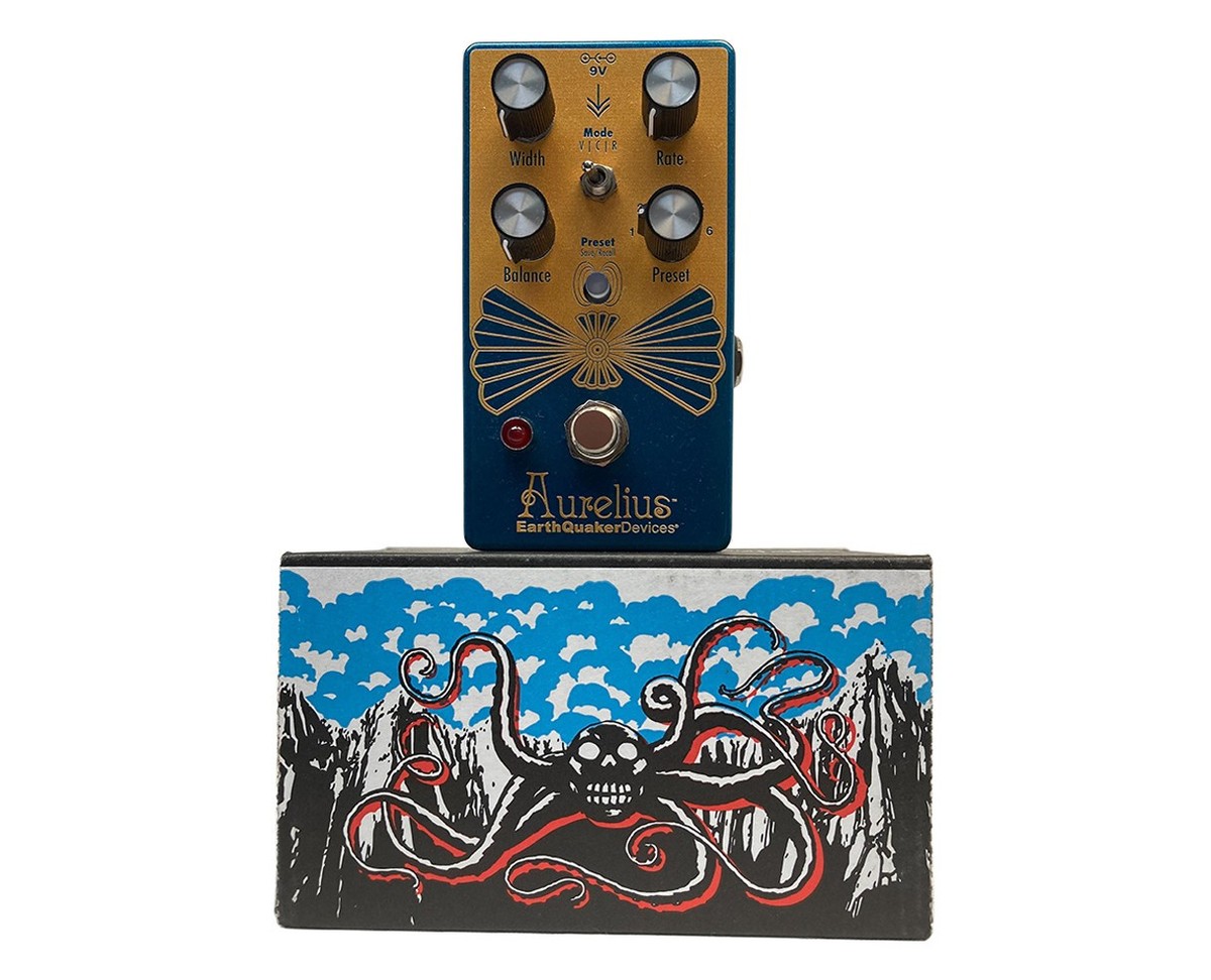 Aurelius EarthQuakerDevices Chorus 美品 Earthquaker Devices Aurelius Tri-Voice Chorus Pedal - Used
