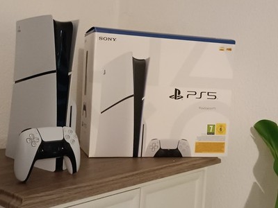 PlayStation 5 Slim Disc Edition + OVP + Controller + Kabel