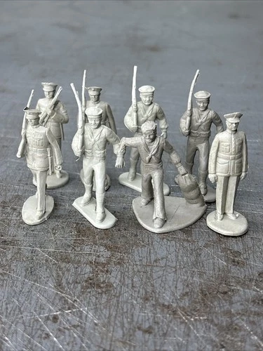 Marx 45mm Sailors Gray Marine Figure Lot Of 8 Figures Plastic Playset Military