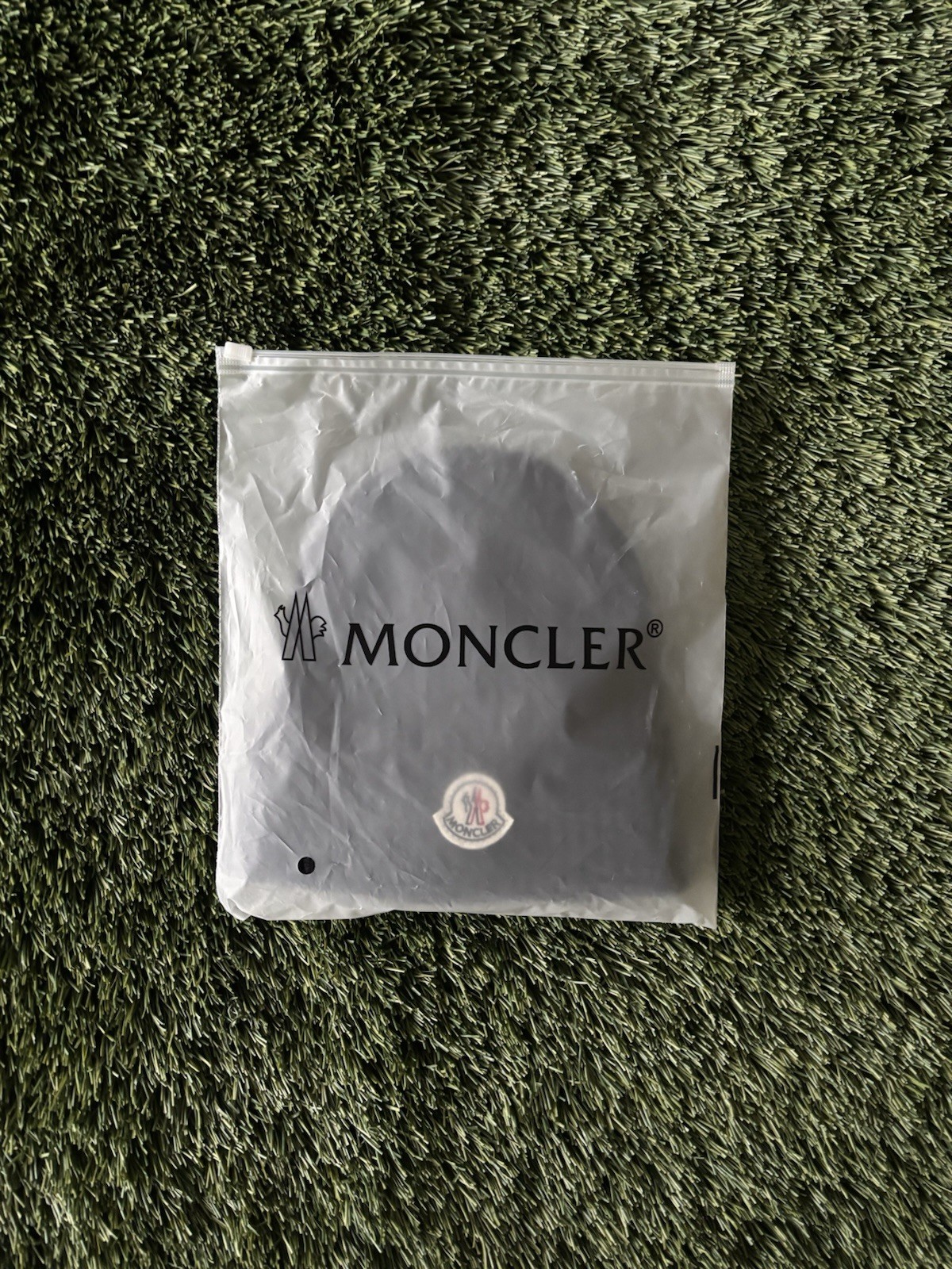 Moncler Black Wool Knit Beanie Insulated Winter Hat Unisex Adults Ski Snowboard thumbnail 4